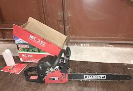 Полупрофессиональная бензопила Maxcut MC 252 гаран
