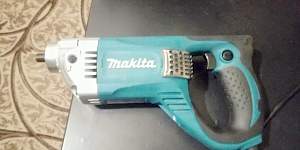 Makita Професионалтная дрель