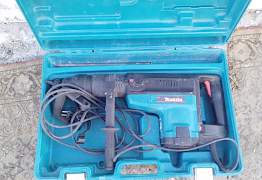 Перфоратор makita HR 5001C