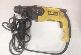 Перфоратор Dewalt D25103