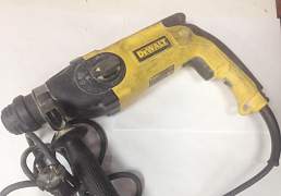 Перфоратор Dewalt D25103