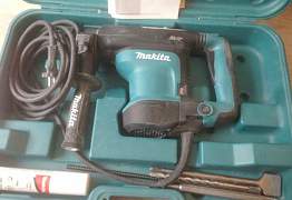 Перфоратор Makita HR3210 C