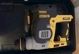 Перфоратор акуумуляторный Dewalt 173