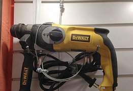 Перфоратор dewalt D25123K