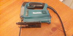 Лобзик makita 4327