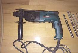 Перфоратор Makita HR2440