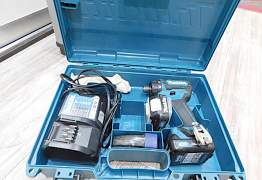 Аккумуляторная дрель-шуруповерт Makita DF032