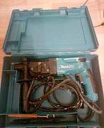 Почти новый Перфоратор Makita HR 2450