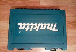 Почти новый Перфоратор Makita HR 2450