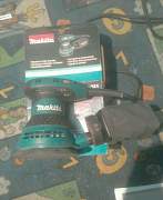 Эксцентриковая шлифмашина Makita BO 5031