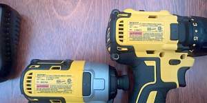 Набор Dewalt DCK 277 C2 Бесщеточный