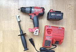 Ударный шуруповёрт дрель Milwaukee 2704-20