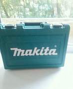 Перфоратор Makita HR2470