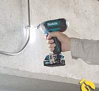 Шуруповерт аккумуляторный makita TD 110D