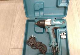 Гайковерт Makita TW 0200