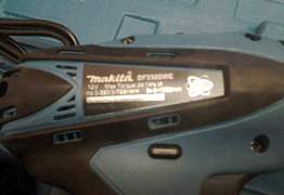 Шуруповёрт Makita DF330DWE Новый