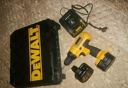 Дрель-шуруповерт dewalt DC727KA