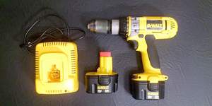 Аккум. ударная дрель-шуруповёрт DeWalt DW981K2