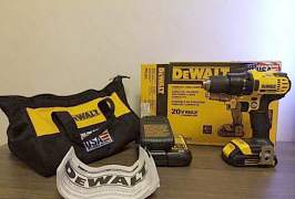 Аккумуляторная дрель-шуруповёрт Dewalt DCD780C2