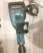 Молоток отбойный Makita HM1317CB