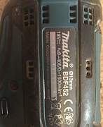 Аккумуляторная дрель-шуруповерт Makita BDF452RFE Аккумуляторная дрель-шуруповерт Makita BDF452RFE