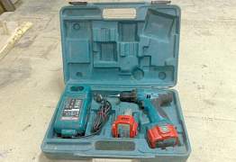 Makita 6261D