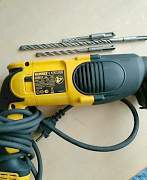 Перфоратор Dewalt D25013