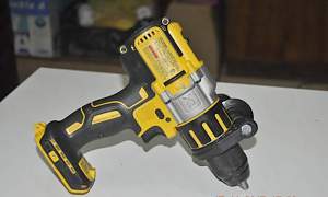 Аккумуляторный инструмент dewalt