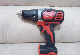 Шуруповерт MIlwaukee 2606