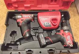 Набор Шуруповёртов (2шт) Milwaukee M12 2597 Fuel