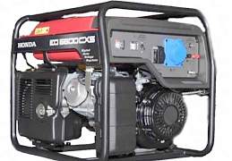 Бензиновый генератор "Honda Generator EM 5500 cxs"