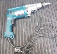 Дрель ударная makita HP2070