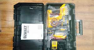 Новый перфоратор Dewalt DCH253M2 18В, 4Ач