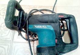 Перфоратор Makita HR4001C (Япония)