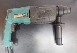 Перфоратор Makita Hr2450