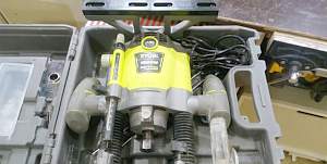 Фрезер Ryobi 1600W
