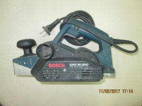 Электрорубанок Bosch GHO36-82C (Швейцария)