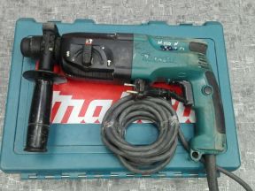 Перфоратор Makita HB2450