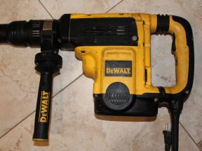 Перфоратор DeWalt D25721