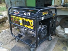 Бензиновый генератор huter DY6500L