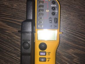 Fluke T150