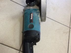 Ушм Makita 9069