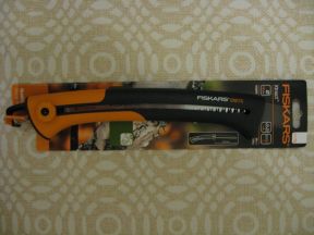 Компактная пила Fiskars SW75 (Finland)