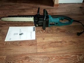 Электропила Makita UC4030A