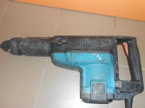 Пeрфоратор Makita hr5001c