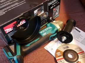 Болгарка аккумуляторная makita dga 504 z 18v