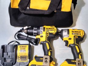 DeWalt DCK283D2