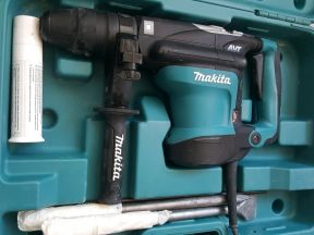 Перфоратор Makita HR3541FC