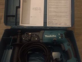 Новый перфоратор Makita ht 2470