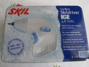 Отвертка аккумуляторная skil 2148 AA